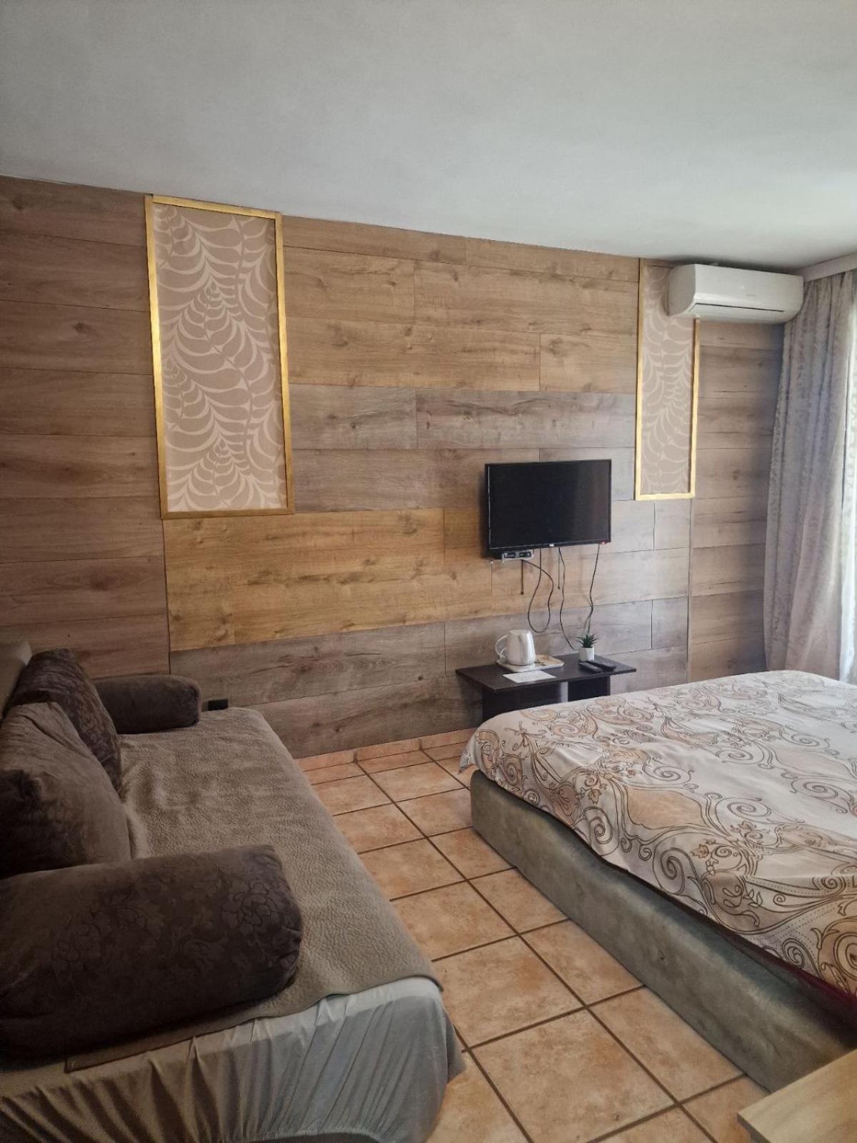 Guest House Maja نوفي ساد المظهر الخارجي الصورة