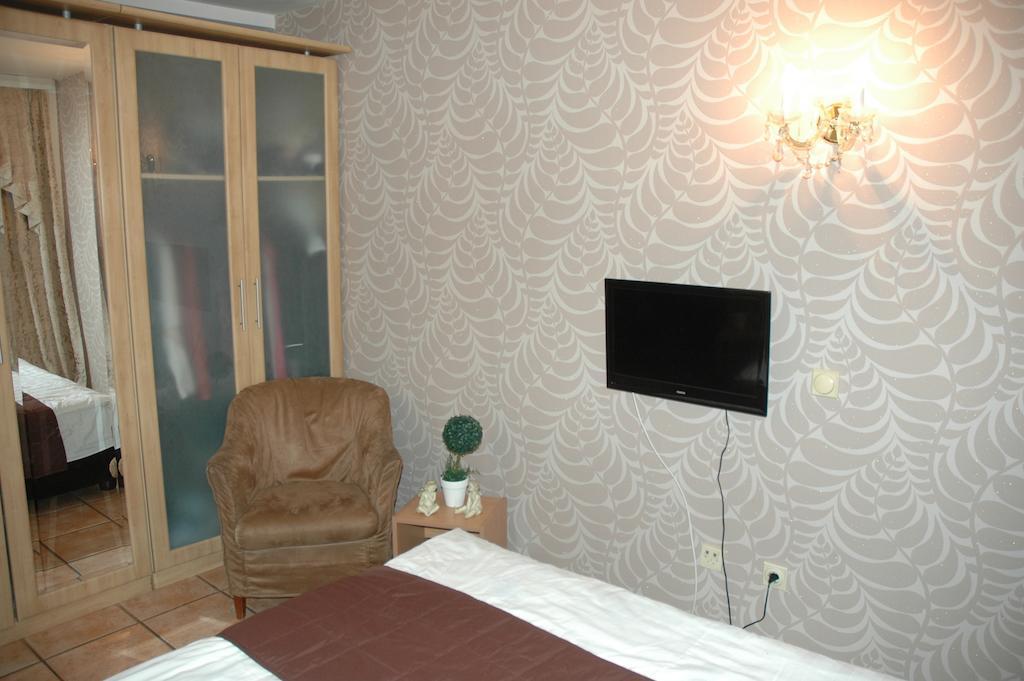 Guest House Maja نوفي ساد الغرفة الصورة